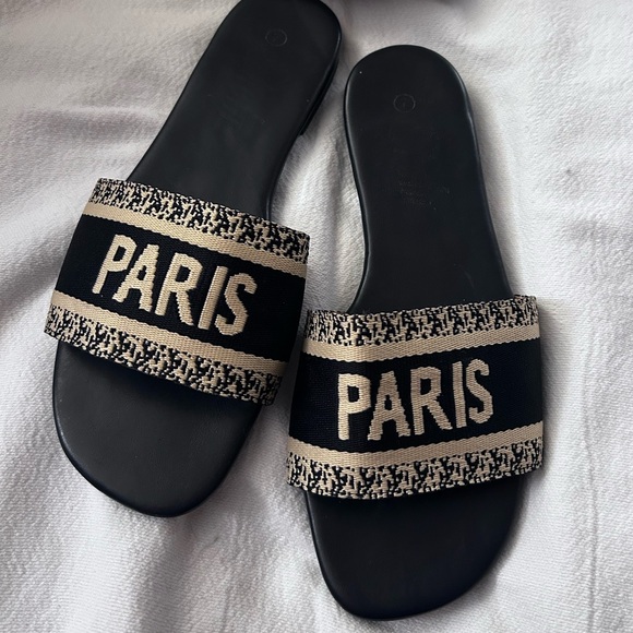Paris Black Slides Size: 7-8 - Picture 10 of 16